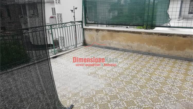 Prospetto esterno terrazzo a livello