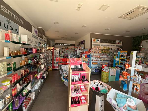 Locale Commerciale