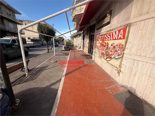 Cessione Attività di Bar e Pasticceria Rosticceria