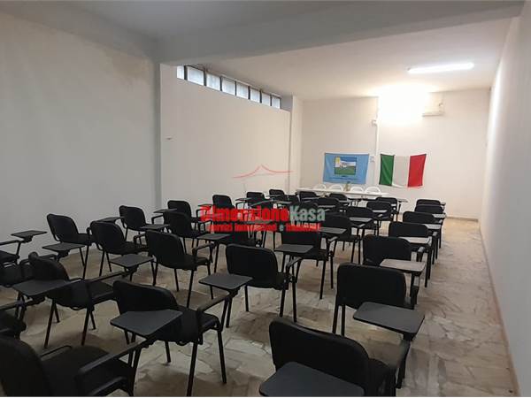 Ampio Locale C/3