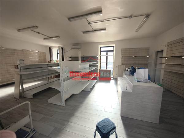 Fittasi Locale commerciale