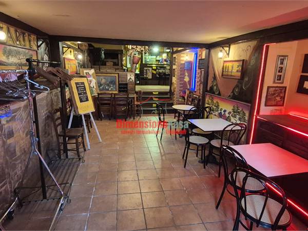 Locale commerciale in vendita a Nola