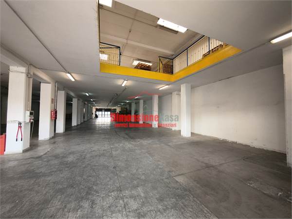 Capannone Industriale in vendita all' Interporto